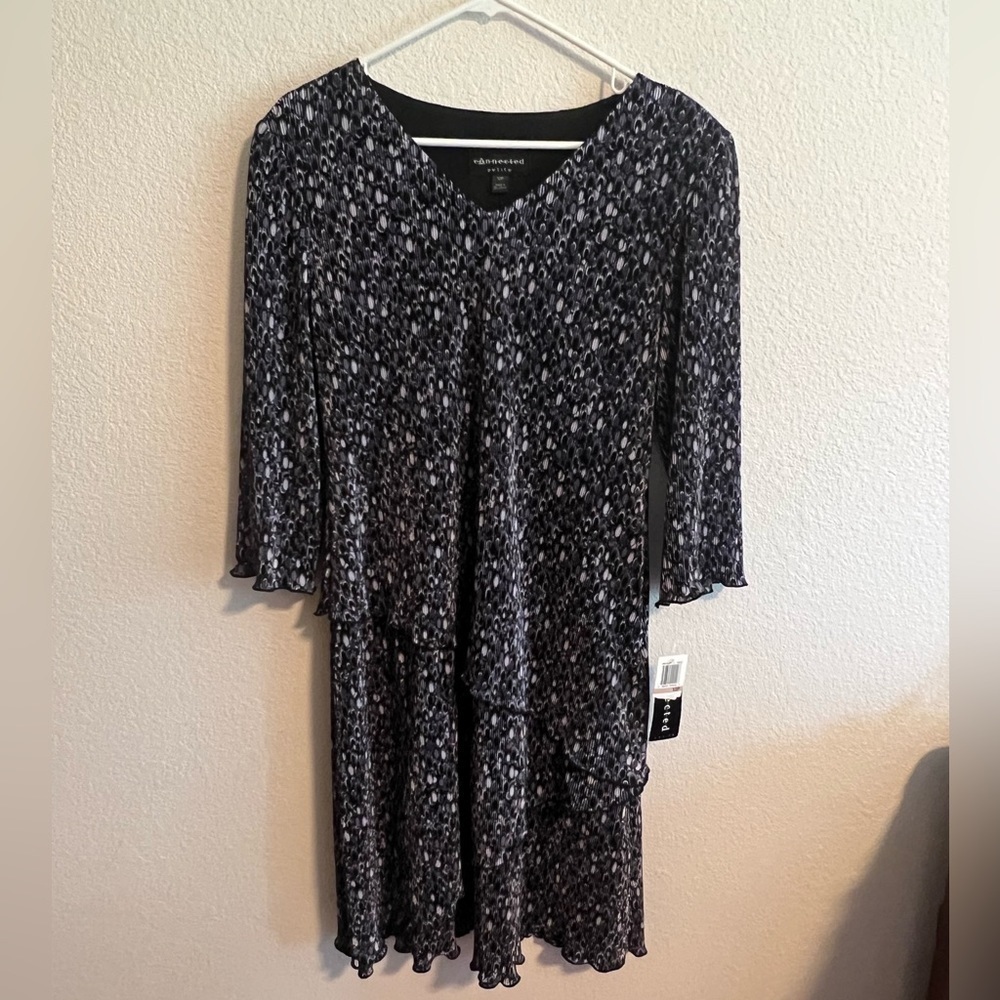 NWT Connected Black and White Dress Size 12P